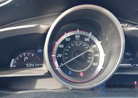 2016 Mazda Mazda3 I Sport z USA, uszkodzony, nr VIN JM1BM1J74G1325222